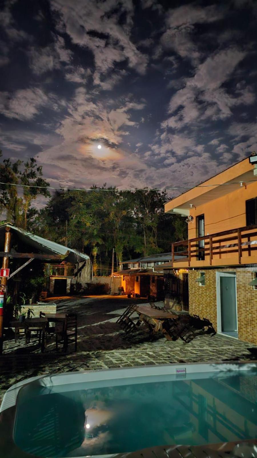 Pousada Dona Carmem Ubatuba Exterior photo